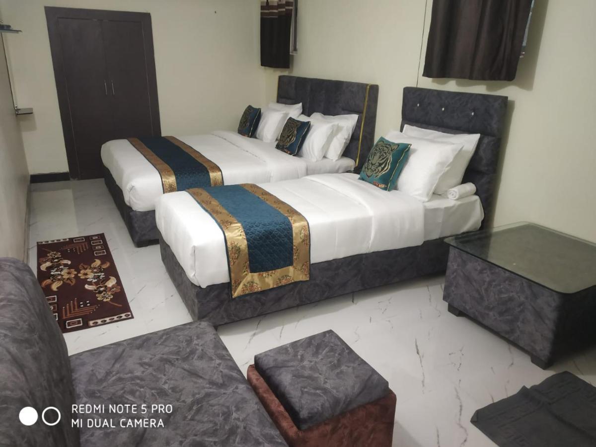 Hotel Kumkum Chhaya Panna ภายนอก รูปภาพ